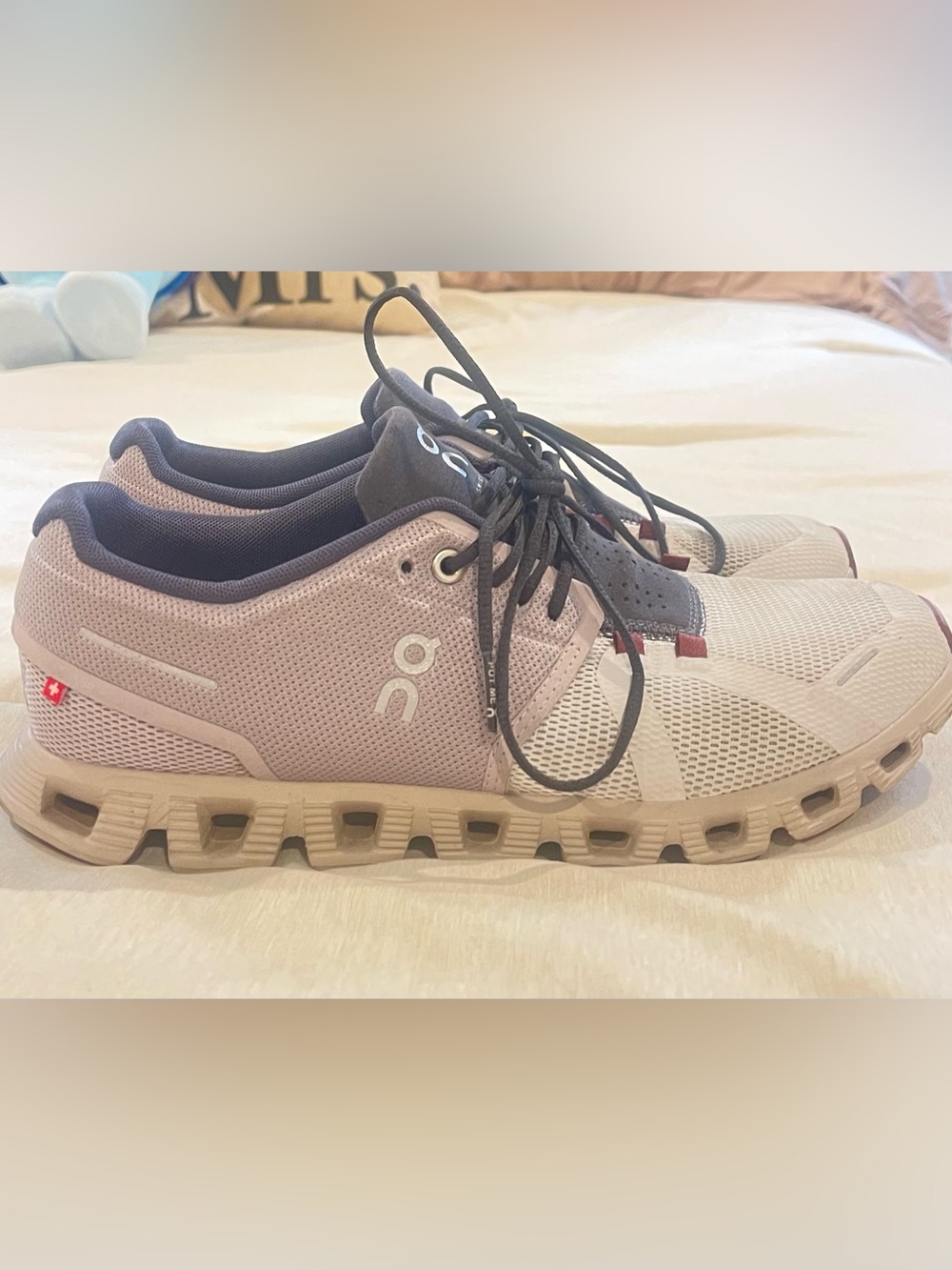 On Cloud Running Shoes in Light Pink Beige